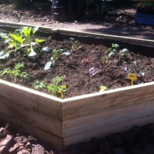 Bancal madera impregnada económico por mt lineal